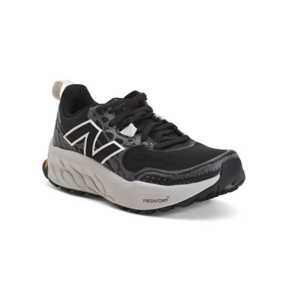 NEW BALANCE Black Wide Width Fresh Foam X Hierro V8 Trail Sneakers